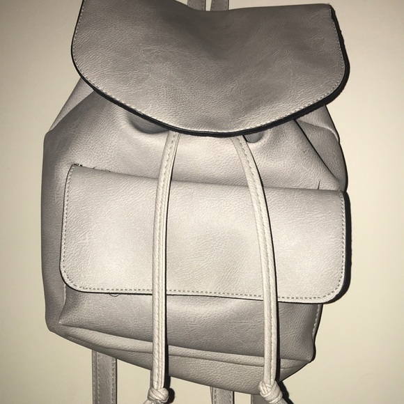 mini back pack - Picture 2 of 7